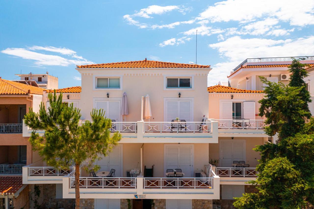Bisti Guesthouse Ermioni Exterior photo